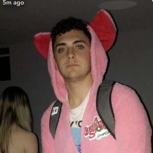 Meet your Posher, Alex